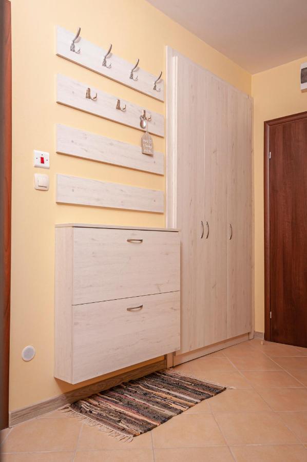 Studio 6,Smolyan Lakes Buitenkant foto